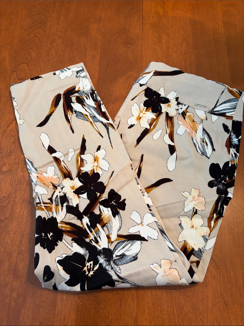 Up! Stretchy Capri Pants, size 14, Vacation, Cruise